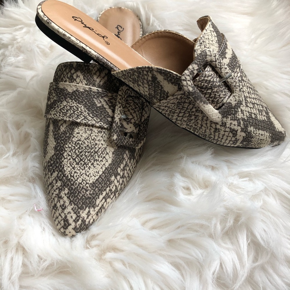 NEW Stone Faux Snake Mules